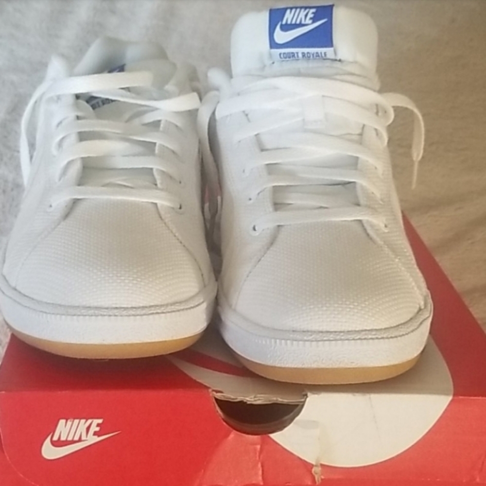 Nike